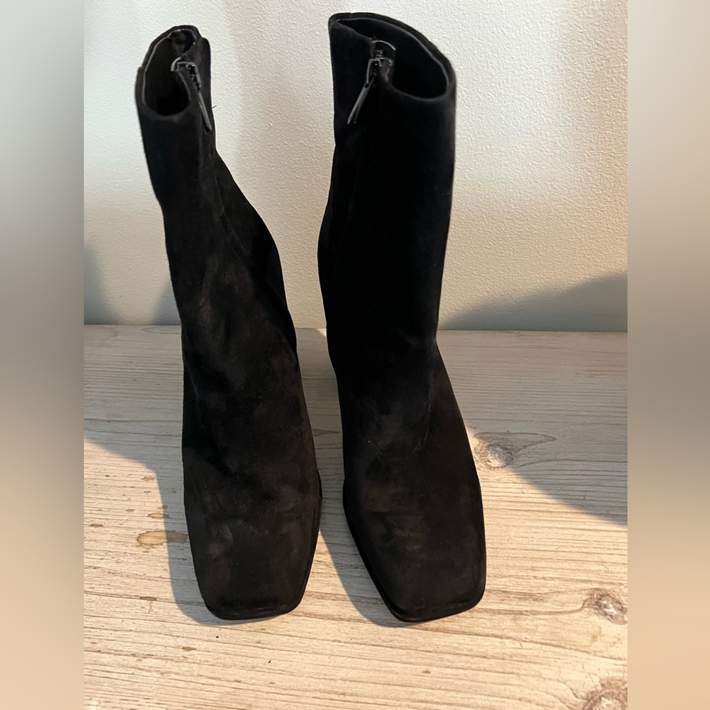 EUC Sam Edelman Jaye Black Suede Booties size 11